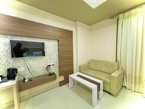 高级双人房 | 客房服务设施