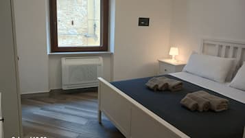 1 camera, ferro/asse da stiro, Wi-Fi, lenzuola