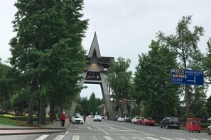 Point of interest - Youyou Courtyard (Dujiangyan)