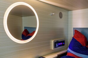 Capsule - MUE Cubes (Basel)