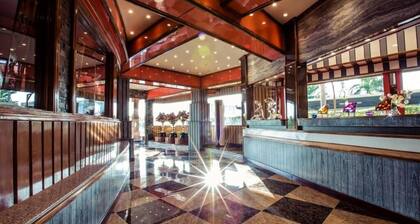 Grand Parazo Hotel Suvarnbhumi Airport