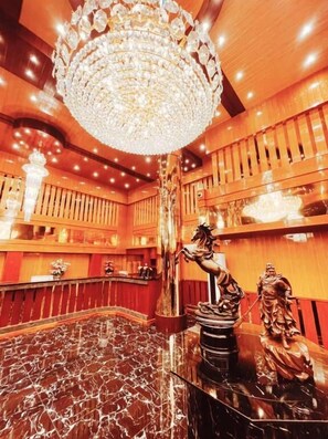Lobby - Grand Parazo Hotel Suvarnbhumi Airport (Bang Sao Thong)