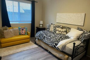 3 bedrooms, iron/ironing board, free WiFi