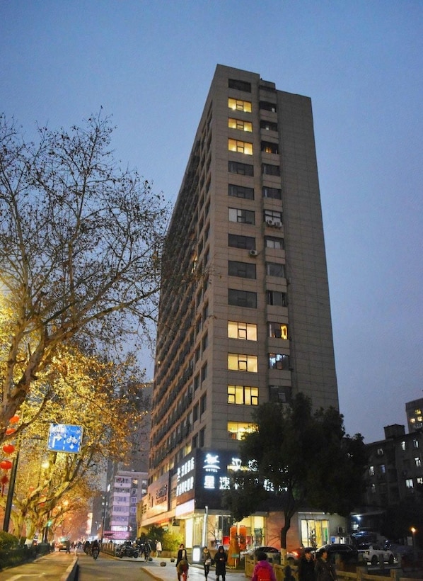 Exterior - Hanting Hotel (Hangzhou)
