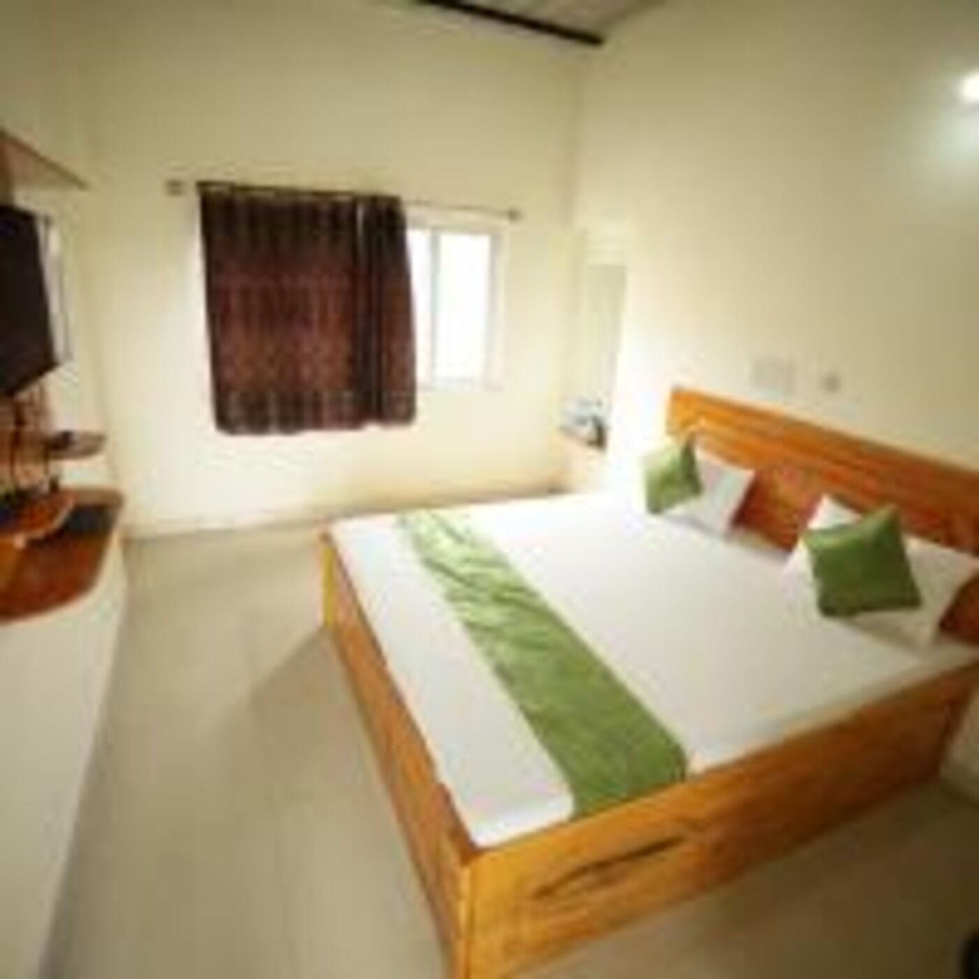 Kahden hengen classic-huone | Allergiatestatut vuodevaatteet, ilmainen Wi-Fi, vuodevaatteet