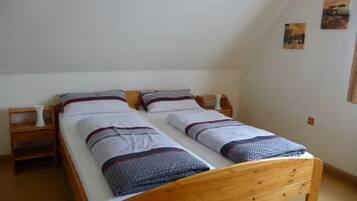 2 Schlafzimmer, Bügeleisen/Bügelbrett, kostenloses WLAN, Bettwäsche