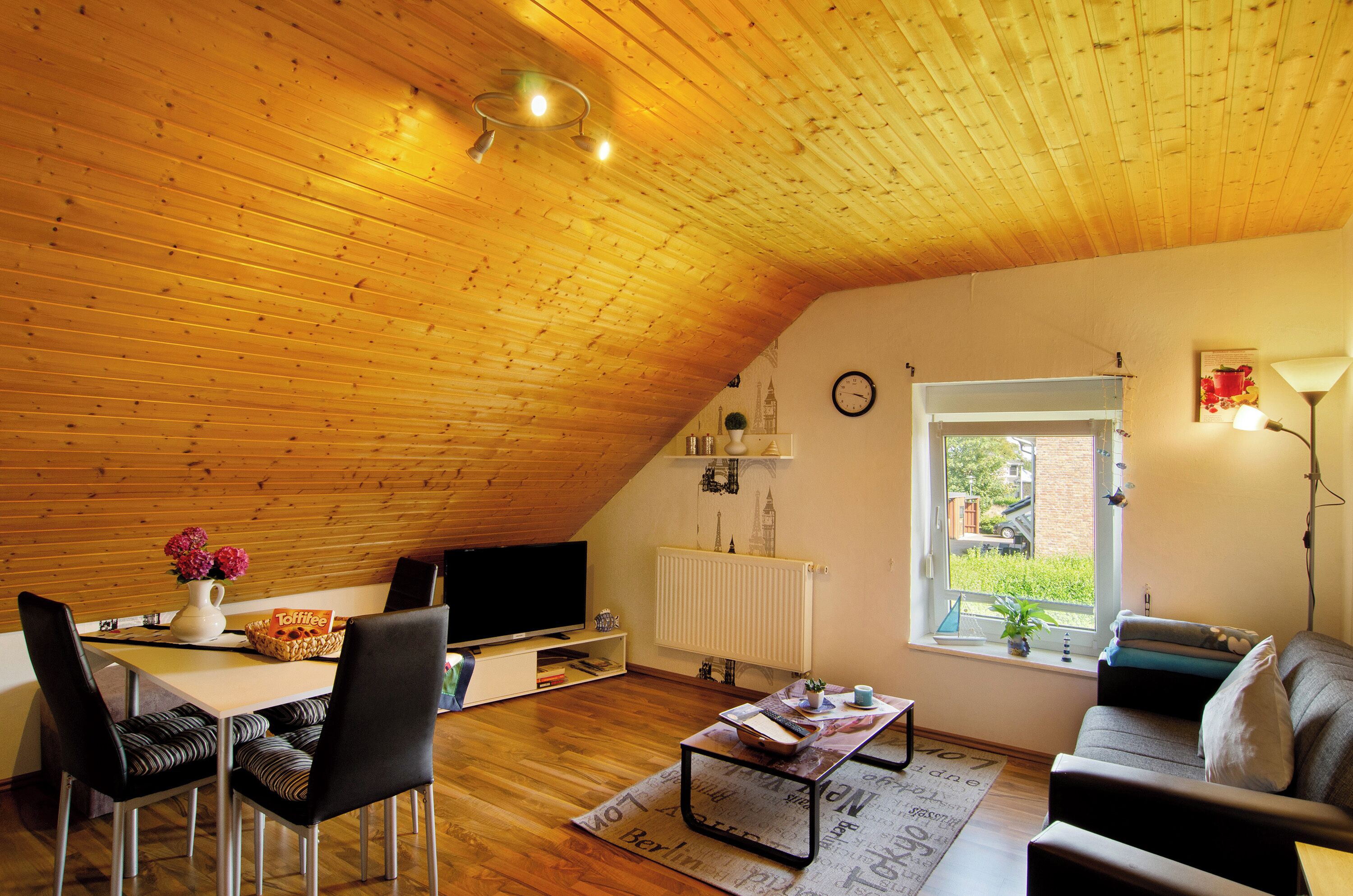 Télévision, chaîne hi-fi