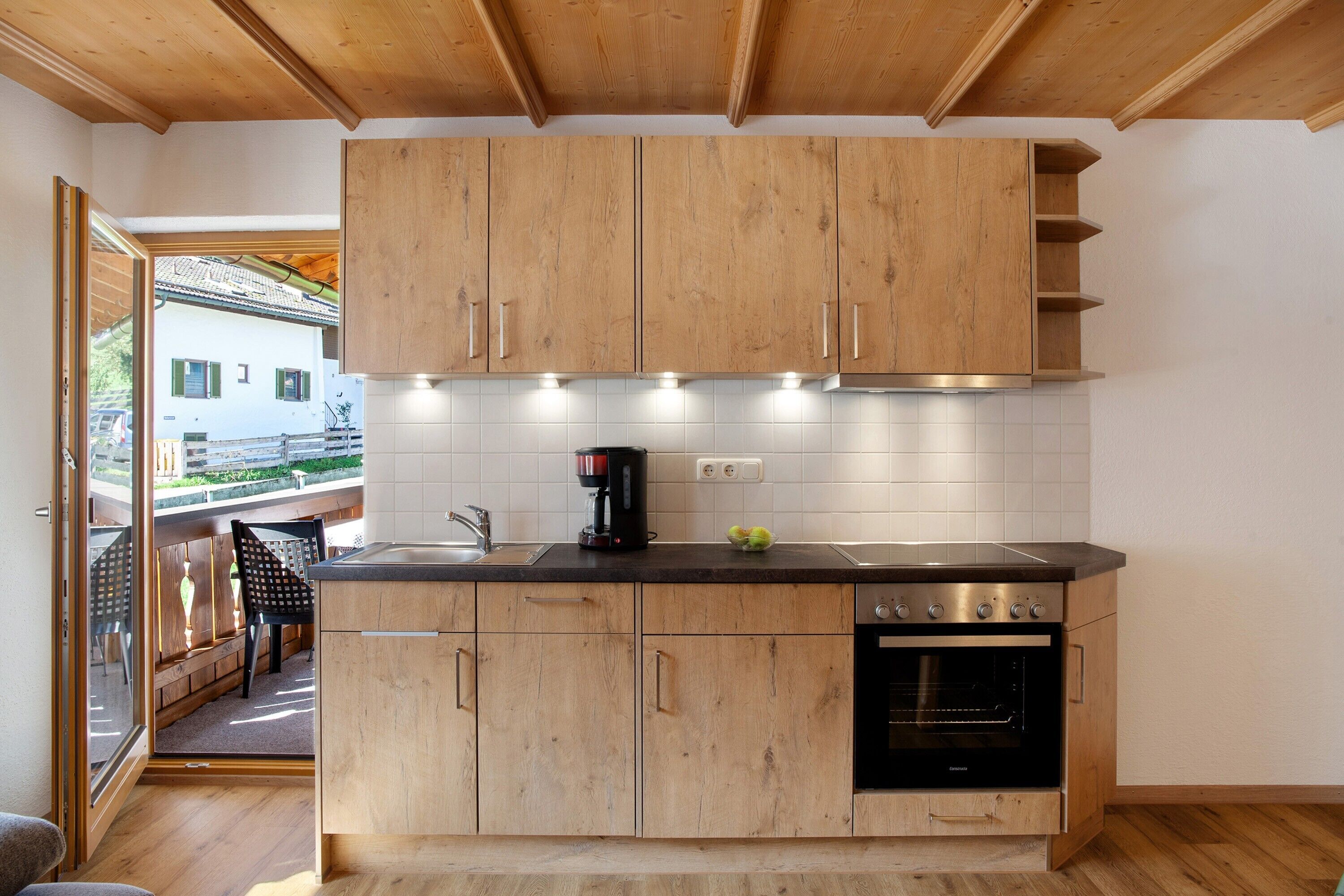 Refrigerador, horno, parrilla de estufa y lavavajillas 