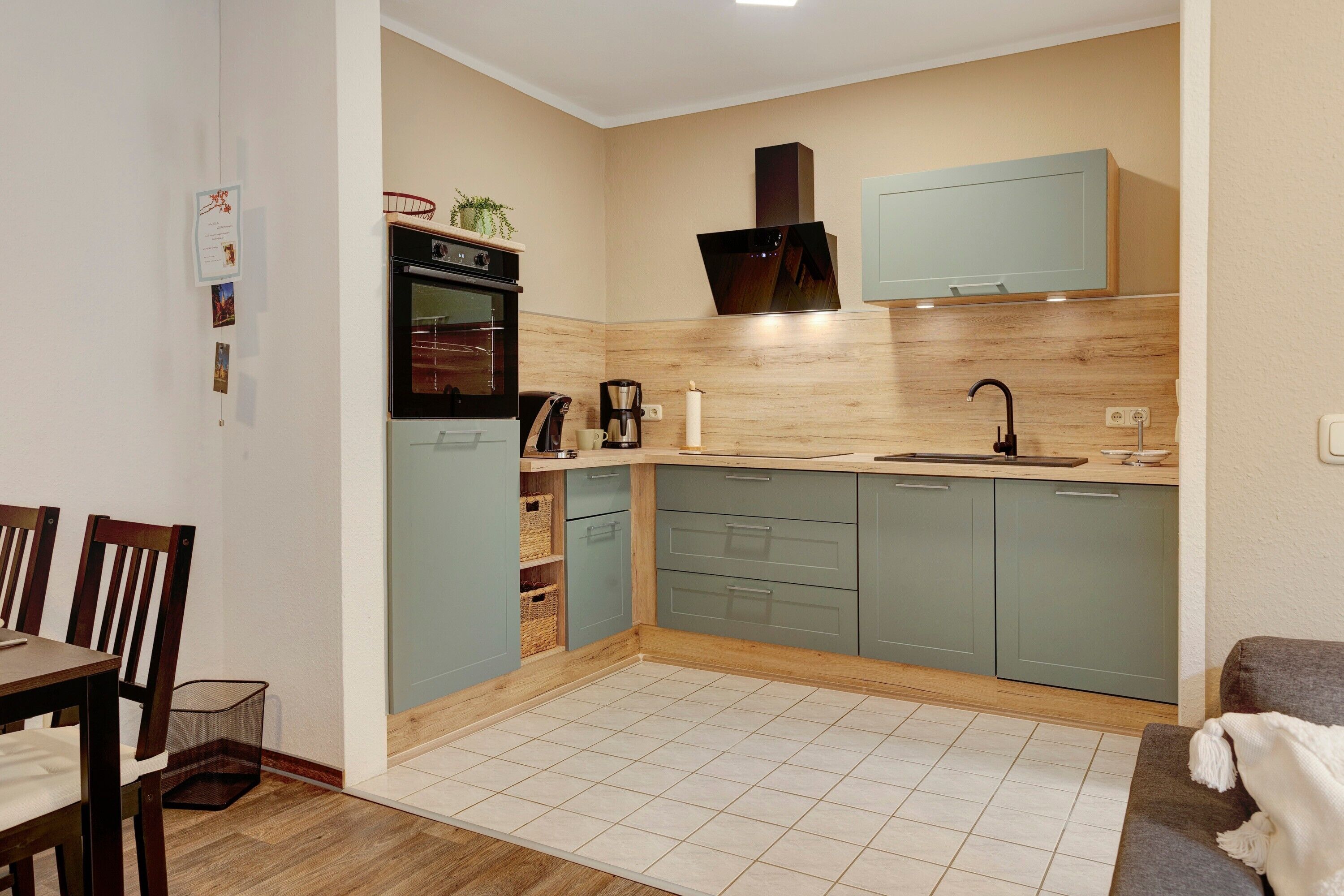 Kühlschrank, Ofen, Herdplatte, Geschirrspüler