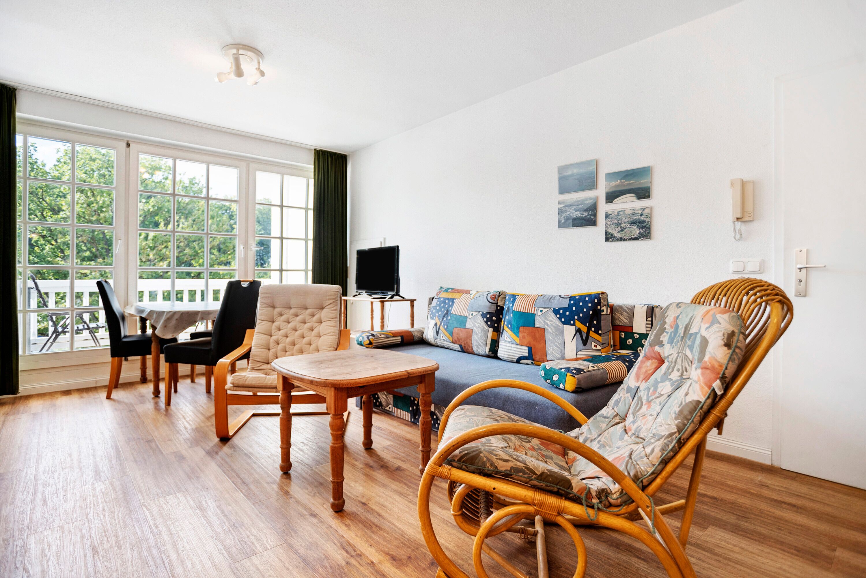 テレビ、ステレオ