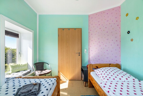 2 bedrooms, free WiFi, bed sheets