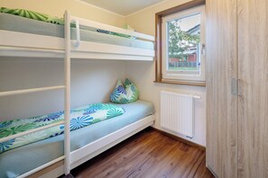 2 bedrooms, free WiFi, bed sheets