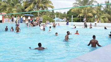 3 outdoor pools, pool umbrellas, lifeguards on site