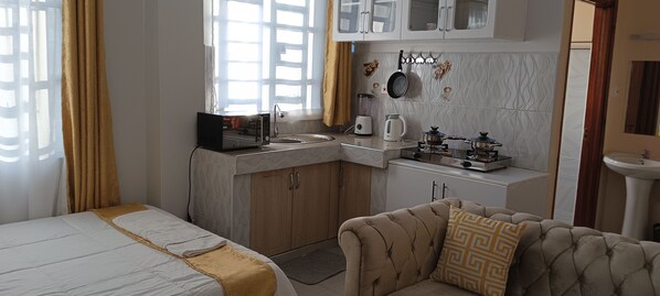 1 bedroom, iron/ironing board, WiFi, bed sheets