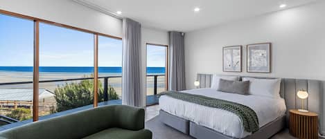 デラックス シングルルーム オーシャンビュー | 防音設備、アイロン / アイロン台、WiFi (無料)