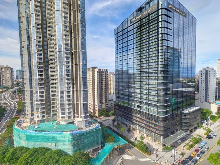 Deluxe Family Suites | City view