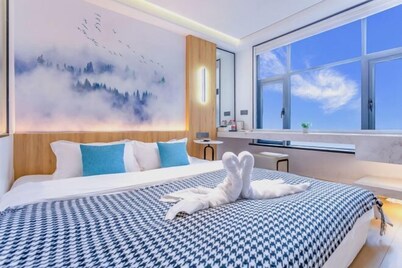 Xinzheng Xuanjuzi Hotel (Xias International College)