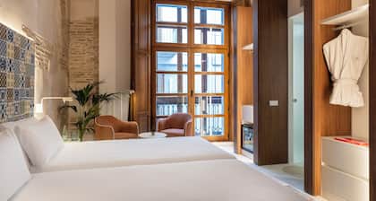 Axel Hotel Valencia – Adults Only