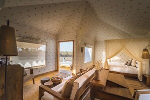 Habitación de lujo doble, balcón, vistas al lago | Sistema de insonorización