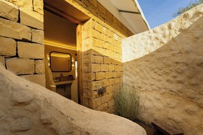 Luxury Double Room, Balcony, Lake View | Bathroom | Bathrobes, slippers - Grand Khalifa Luxury Camp (Jaisalmer)