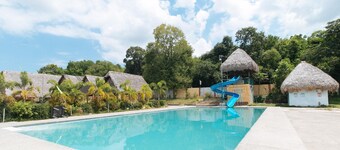 Reddoorz @ Afamosa Villas Resort Ilocos Sur