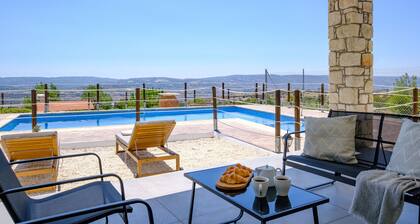 Villa Il Pino by Nomads: A Private Nature Retreat