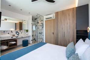 7 habitaciones y caja de seguridad en la habitación 