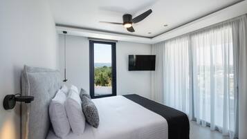 7 soveværelser, pengeskab på værelset, strygejern/strygebræt