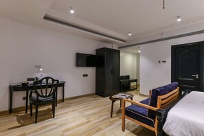 Junior Suite | Desk, laptop workspace, iron/ironing board, rollaway beds - Regenta Inn Downton Raipur (Raipur)