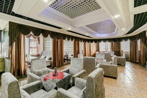 Unclassified image, 3 of 34, button - Fulong Hotel (Ya'an)