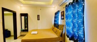 Spacious 6-bedroom building in vibrant Ujjain with AC