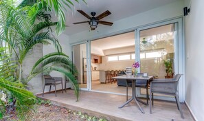 Outdoor dining - Jungle Pool House | BBQ & Yoga, Ruins 10-minutes (Tulum)