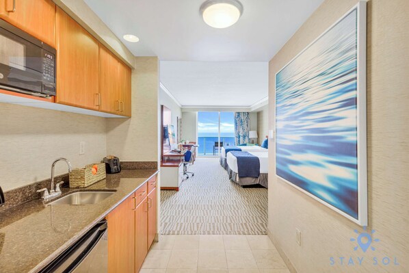 Desk, iron/ironing board, travel cot, WiFi