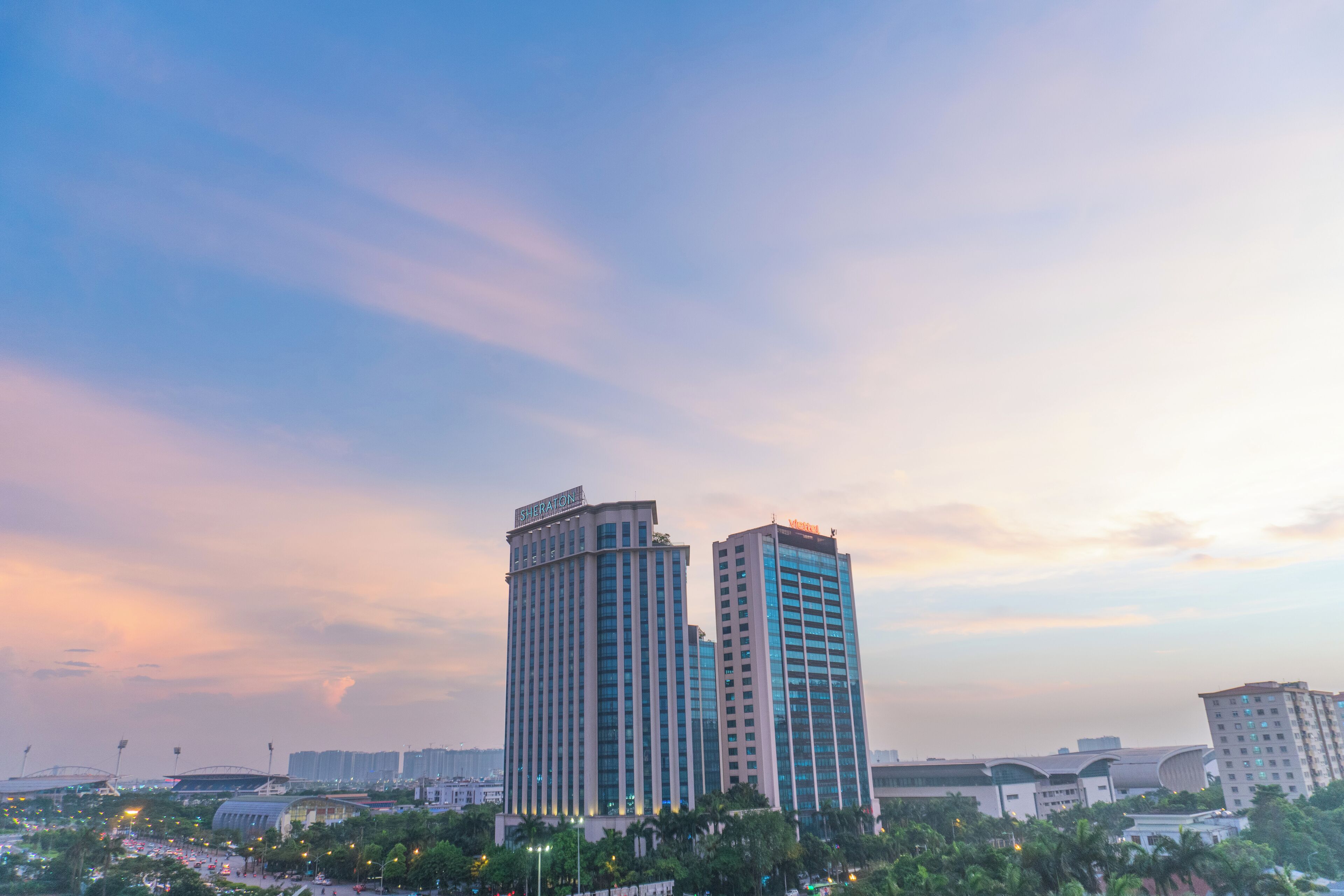 Thành phố nh ìn từ nơi lưu trú