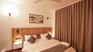 3 chambres, fer et planche Ă repasser, Wi-Fi, draps fournis