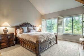 4 Schlafzimmer, Bügeleisen/Bügelbrett, kostenloses WLAN, Bettwäsche