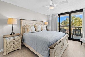 3 bedrooms, Internet, bed sheets - Beach and Golf Oceanfront 3 Bdrm Newly Renovated (Pawleys Island)