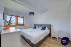 5 Schlafzimmer, kostenloses WLAN, Bettwäsche