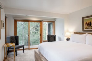 4 soverom, skrivebord, strykejern/-brett og wi-fi (inkludert)