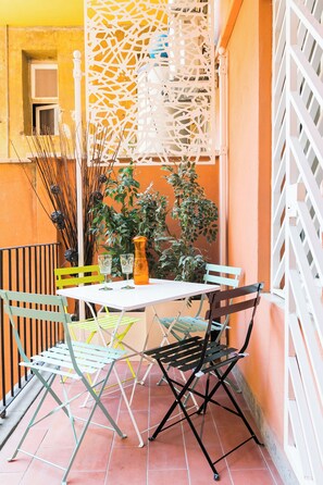 Outdoor dining - Two-room apartment with Terrace - Colosseum (Roma)