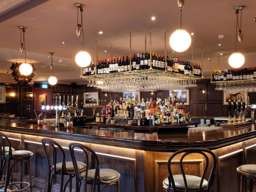 Bar (på overnattingsstedet)