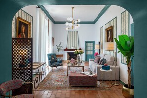 Suite | Living area - Hotel Cortijo Torre De La Reina (Guillena)