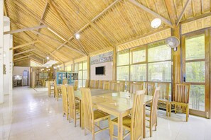 Restaurant - Capital O 3840 Java Hotel & Resto (Cilacap)