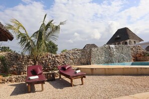 Outdoor pool - Holiday Time Bungalows Zanzibar (Matemwe)