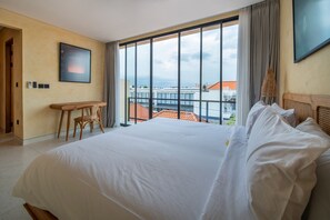 3 bedrooms, free WiFi, bed sheets - CASA DEL SOL (Kerobokan)