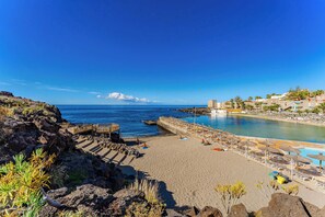 Beach nearby - Atlantic Penthouse Retreat (Costa del Silencio)