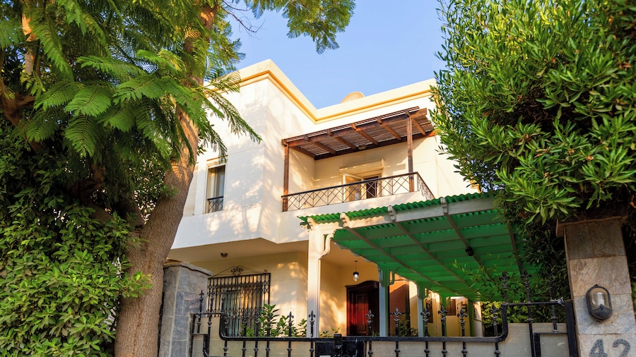 Host Prime Classic Villa At Rehab City