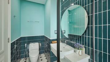 Kylpytakit, tohvelit