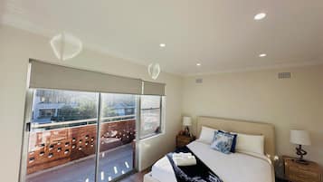 2 bedrooms, desk, iron/ironing board, travel cot