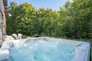 Bañera de hidromasaje exterior